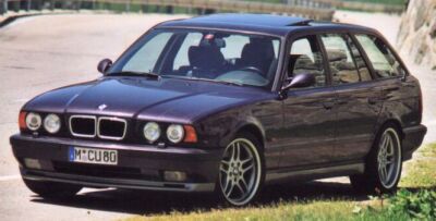 [Image: E34-5S_M5_Touring_Front.jpg]