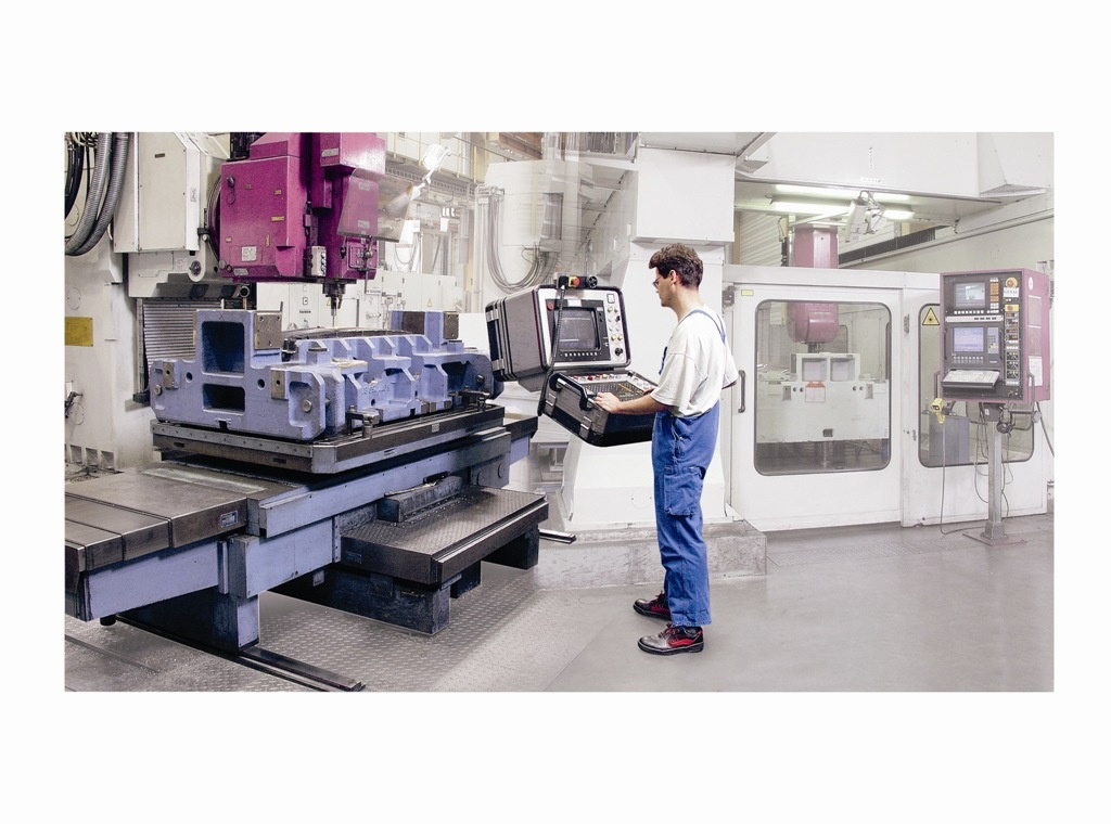 Bmw fahrzeugtechnik gmbh #2